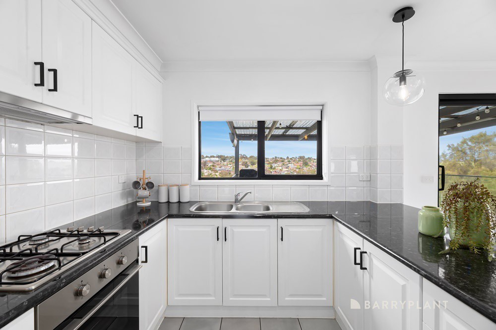 16 Kernot Court, Westmeadows, VIC 3049, Westmeadows - Thumbnail 4