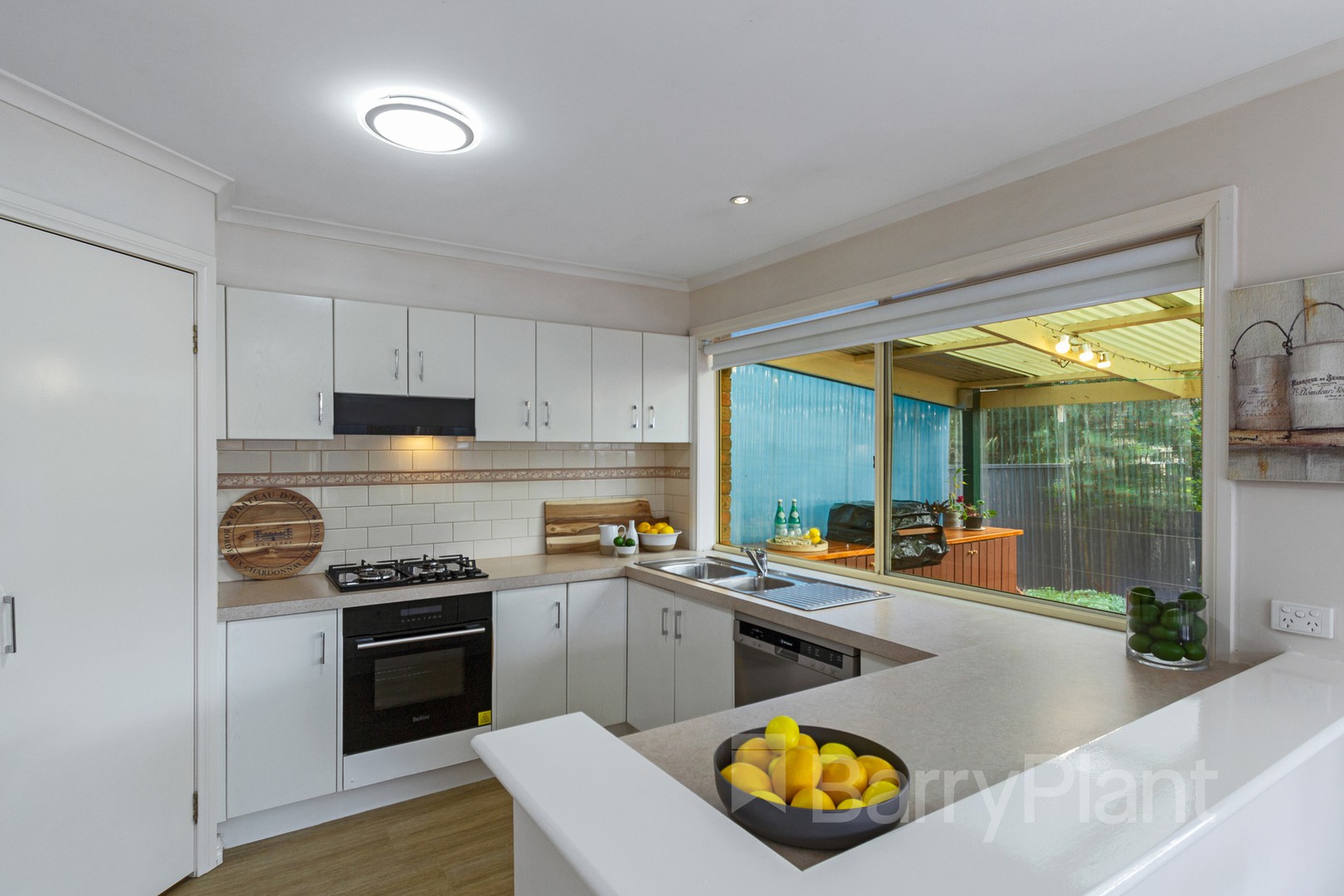 16 Kings Court, Wantirna South, VIC 3152, Wantirna South - Thumbnail 3
