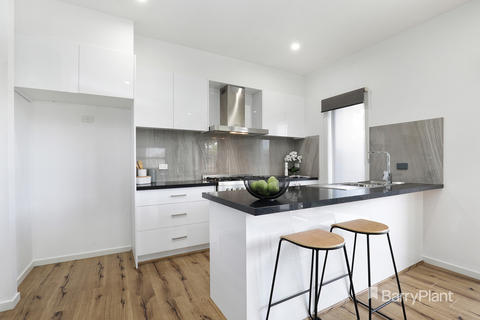 16 Kinnaird Street, Jacana, VIC 3047, Jacana - Thumbnail 3