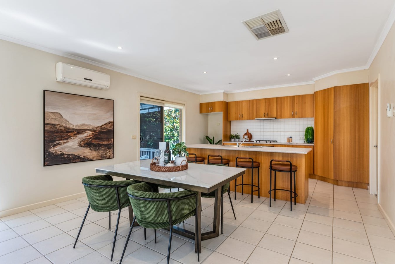 16 Kitchener Street, Box Hill South, VIC 3128, Box Hill South - Thumbnail 4