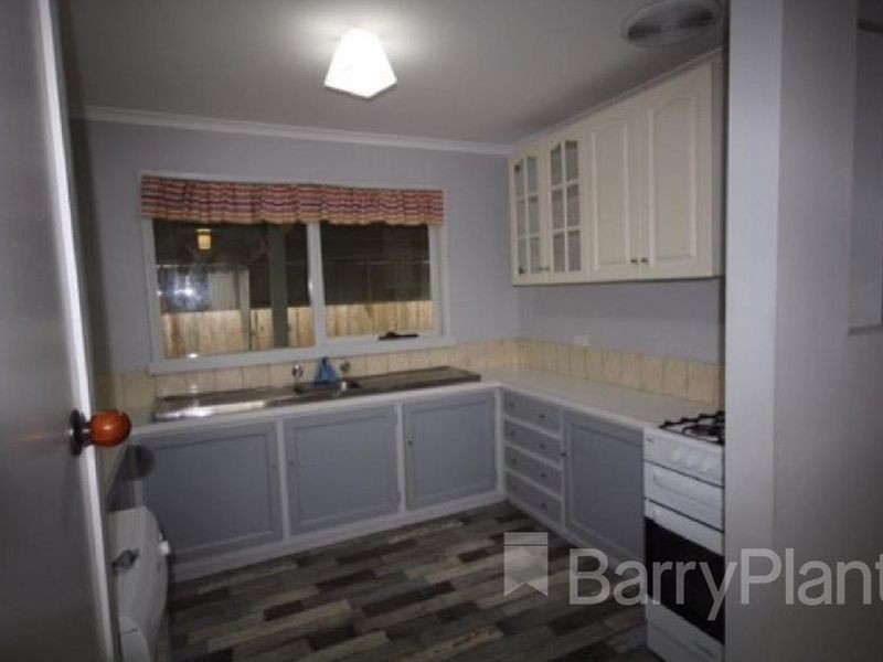 16 Lampard Road, Drouin, VIC 3818, Drouin - Thumbnail 3