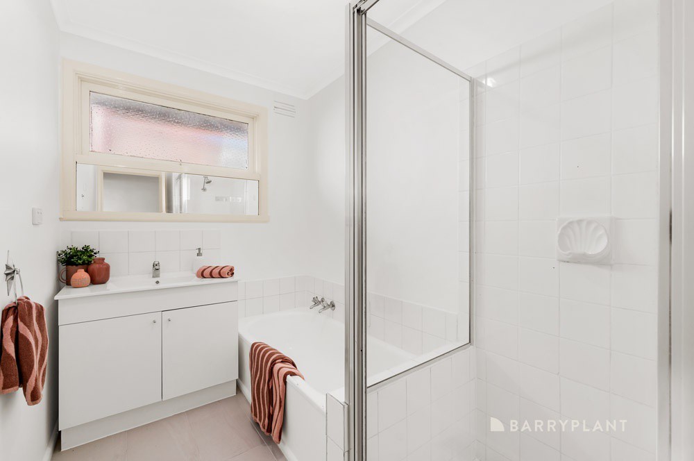 16 Latrobe Avenue, Bundoora, VIC 3083, Bundoora - Thumbnail 6