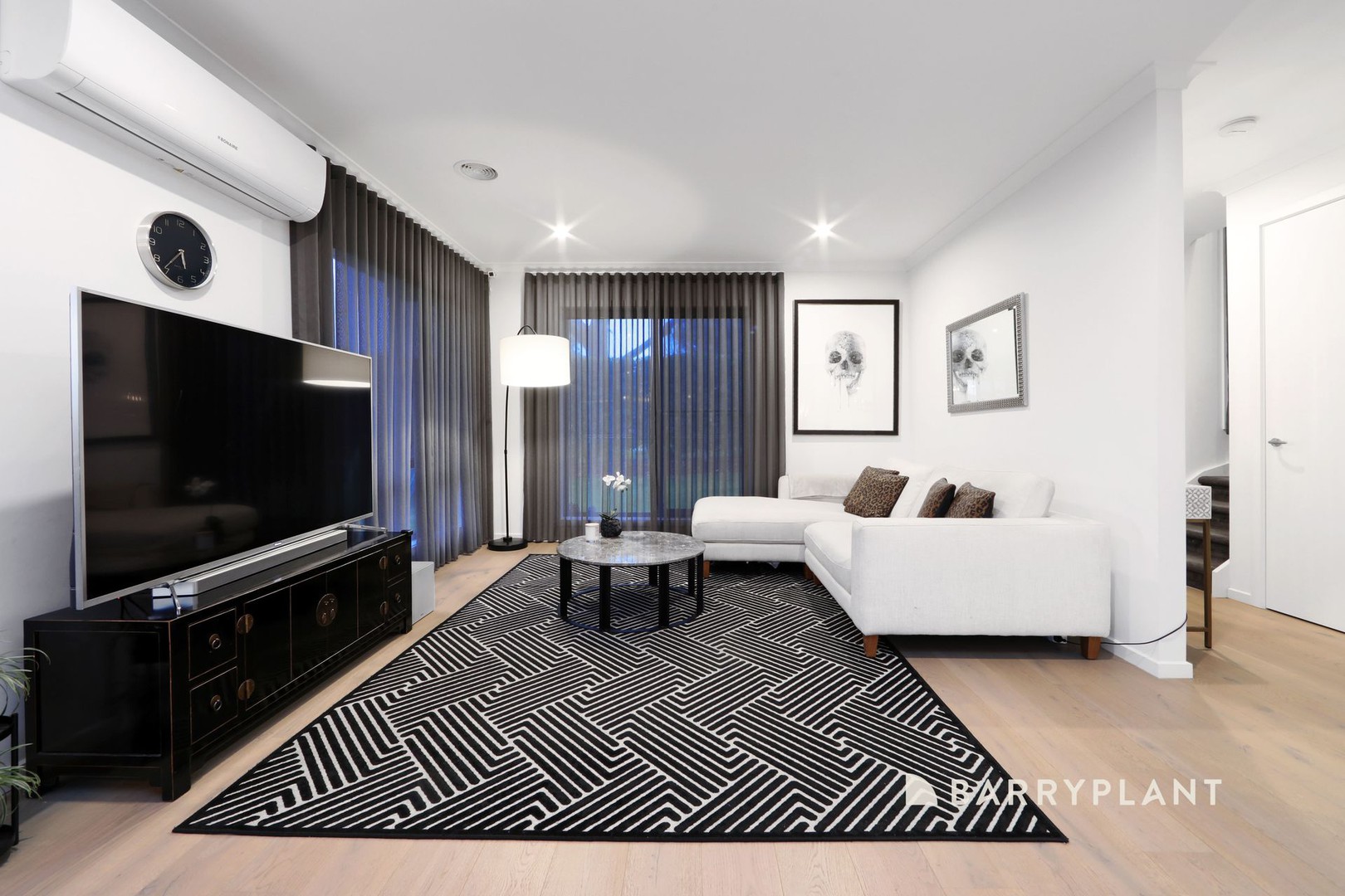 16 Laurina Close, Lysterfield, VIC 3156, Lysterfield - Thumbnail 3