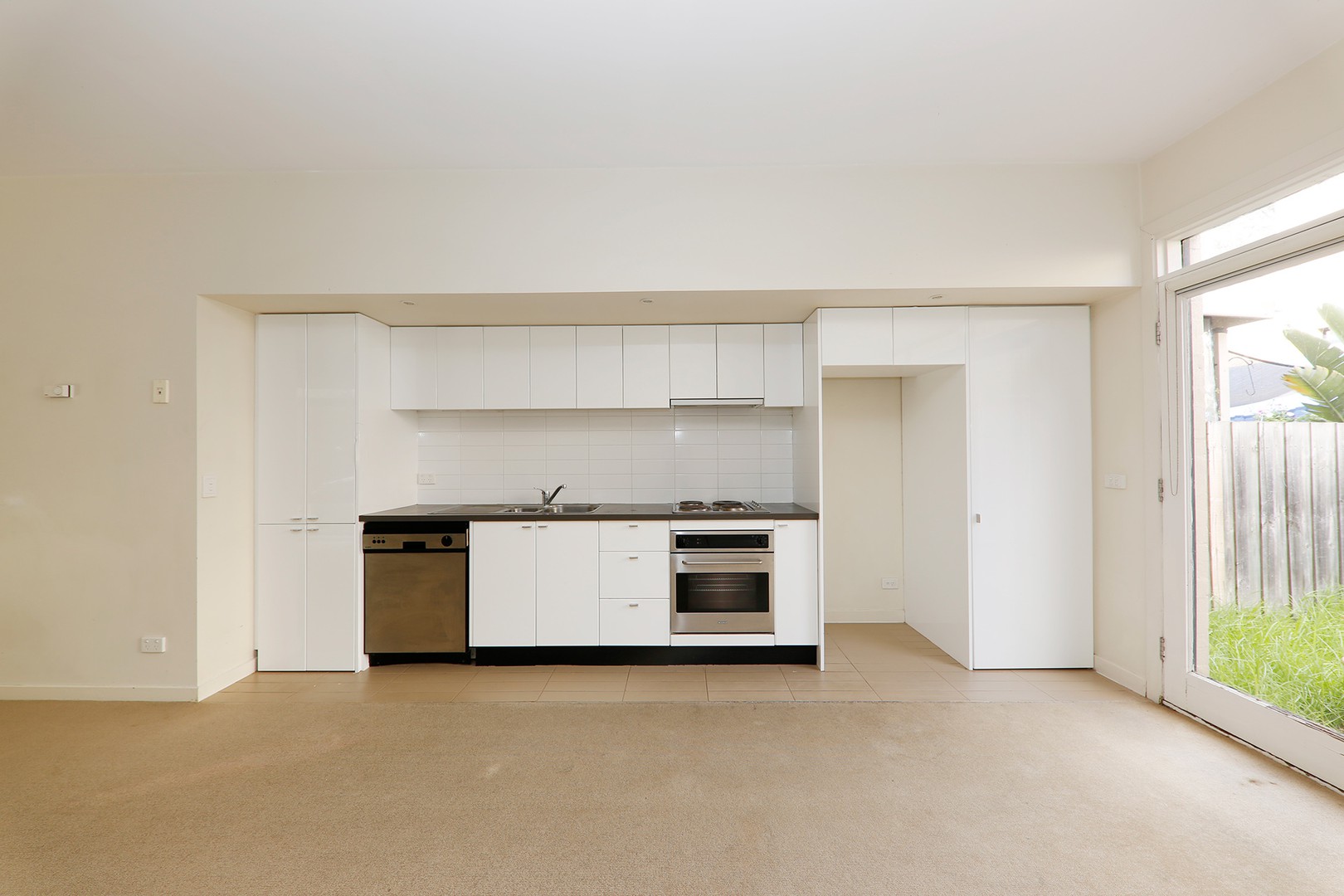16 Leaf Court, Clayton, VIC 3168, Clayton - Thumbnail 4