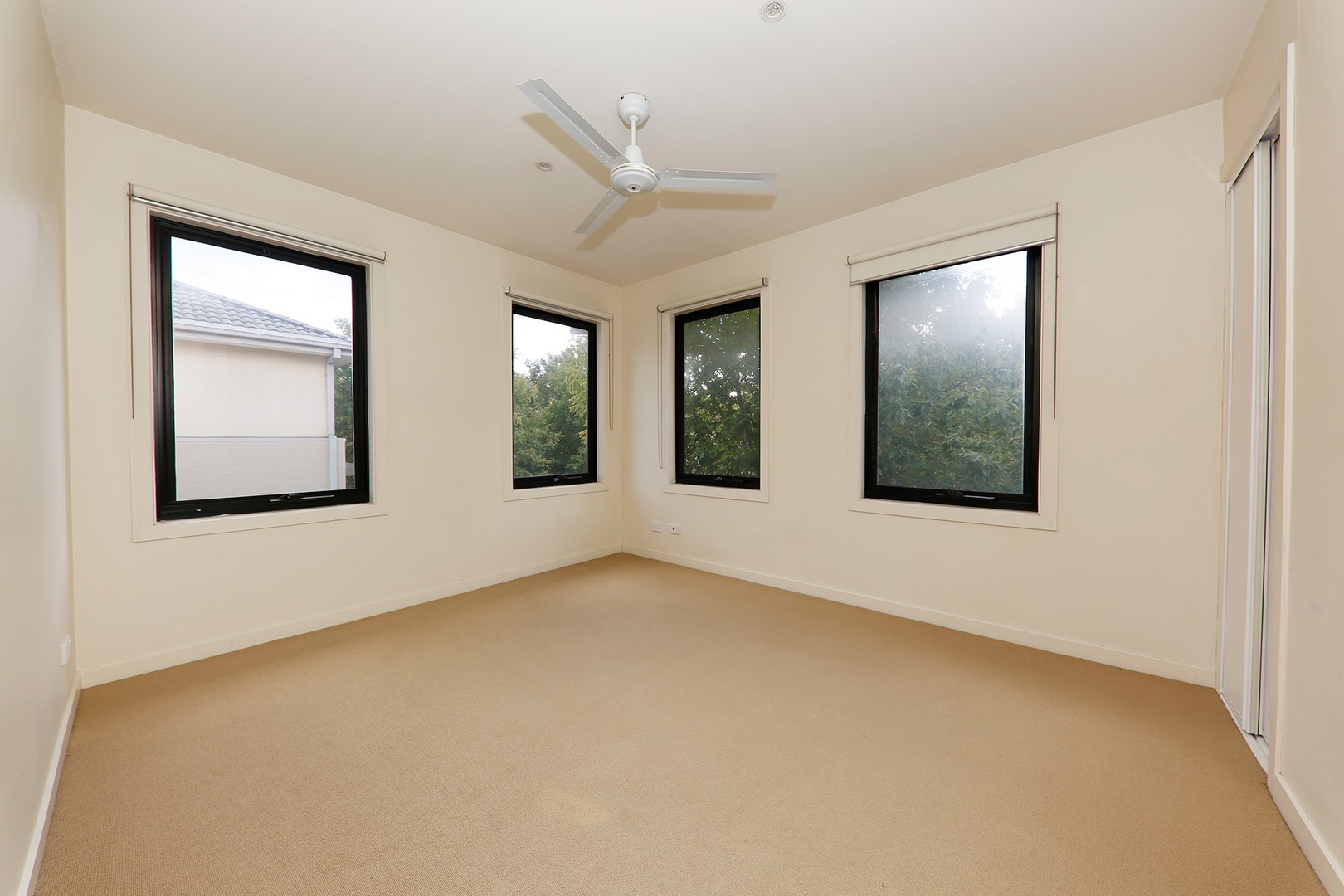 16 Leaf Court, Clayton, VIC 3168, Clayton - Thumbnail 5