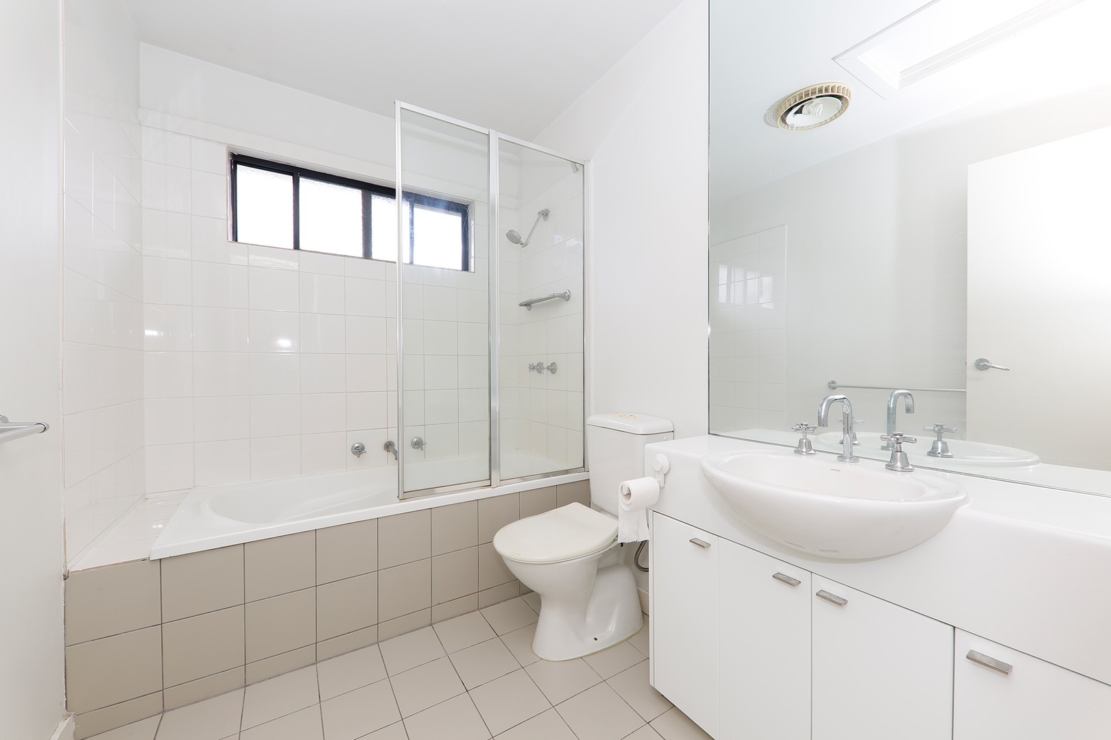 16 Leaf Court, Clayton, VIC 3168, Clayton - Thumbnail 7
