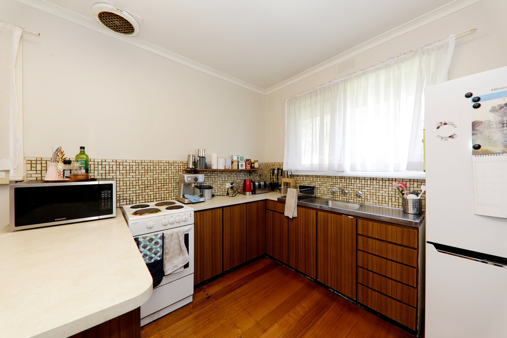 16 Luckie Street, Nunawading, VIC 3131, Nunawading - Thumbnail 5