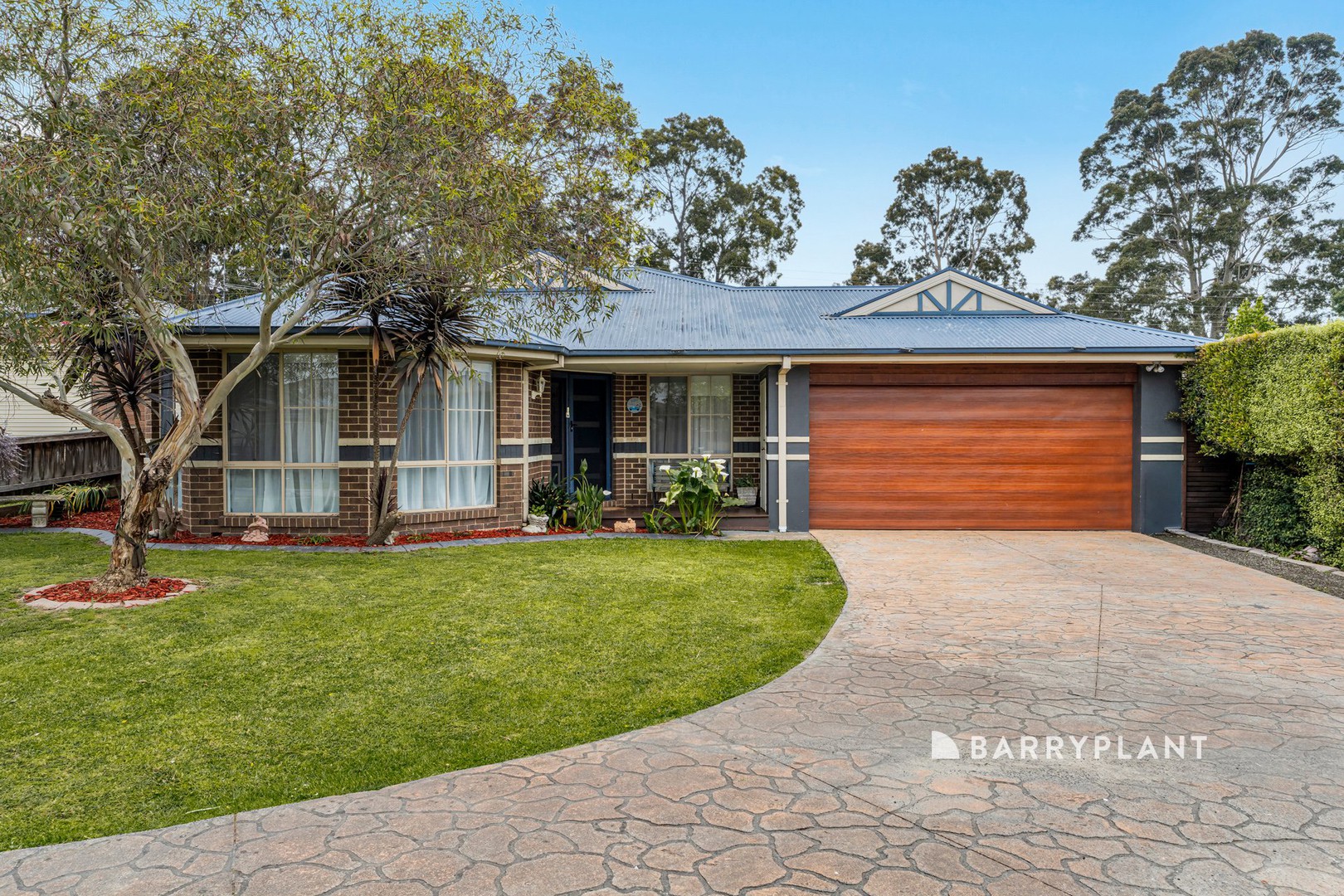 16 Ludlow Court, Beaconsfield - Image 1