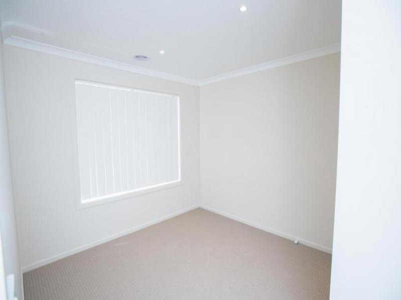 16 Mantua Drive, Greenvale, VIC 3059, Greenvale - Thumbnail 7