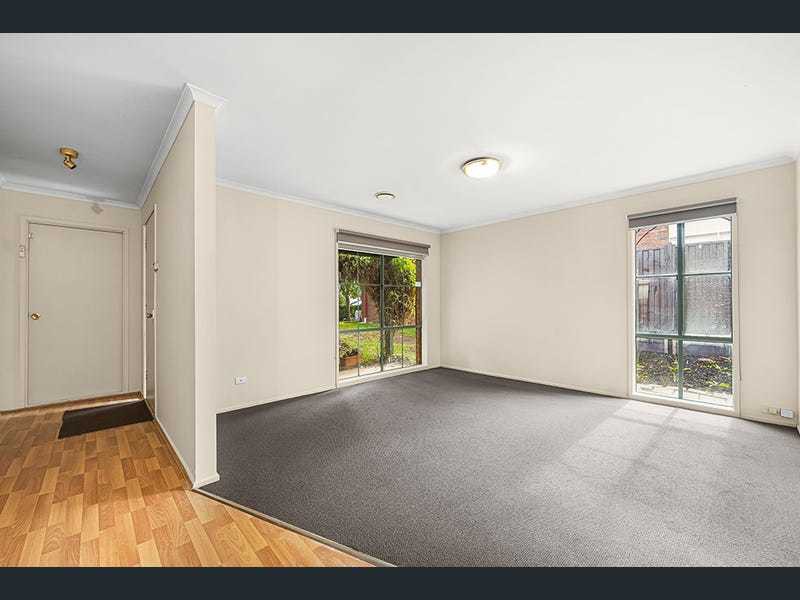 16 Martens Court, Taylors Lakes, VIC 3038, Taylors Lakes - Thumbnail 4