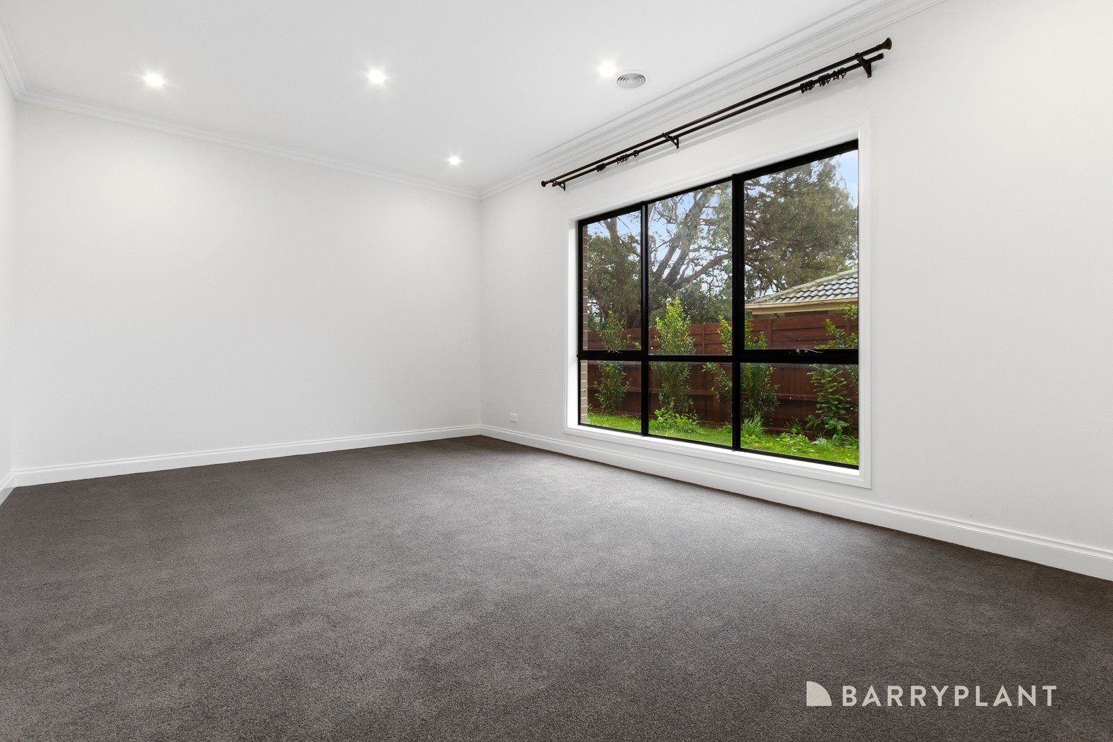16 Matlock Road, Wantirna South, VIC 3152, Wantirna South - Thumbnail 3