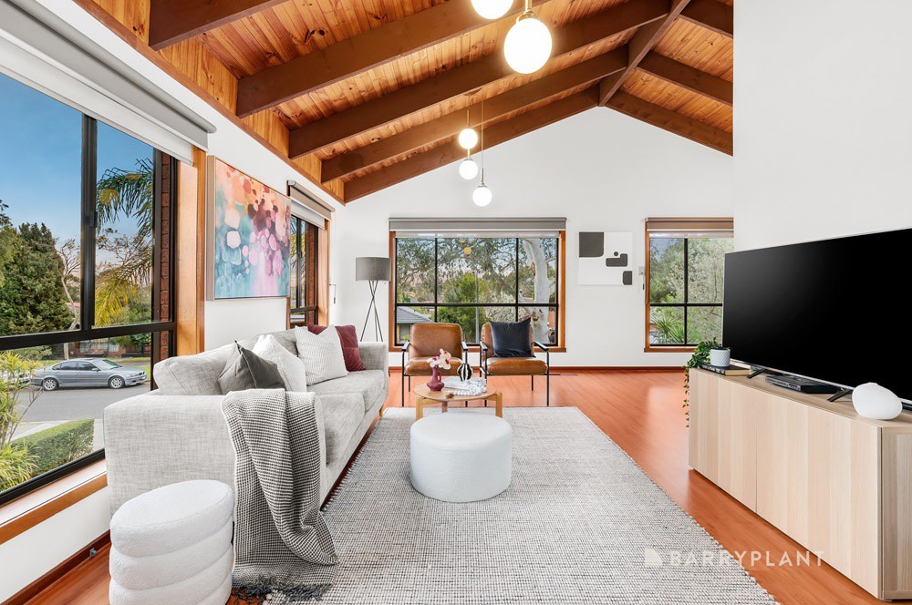 16 Mclaughlin Crescent, Mill Park, VIC 3082 - Thumbnail 2 - 20/09/2025