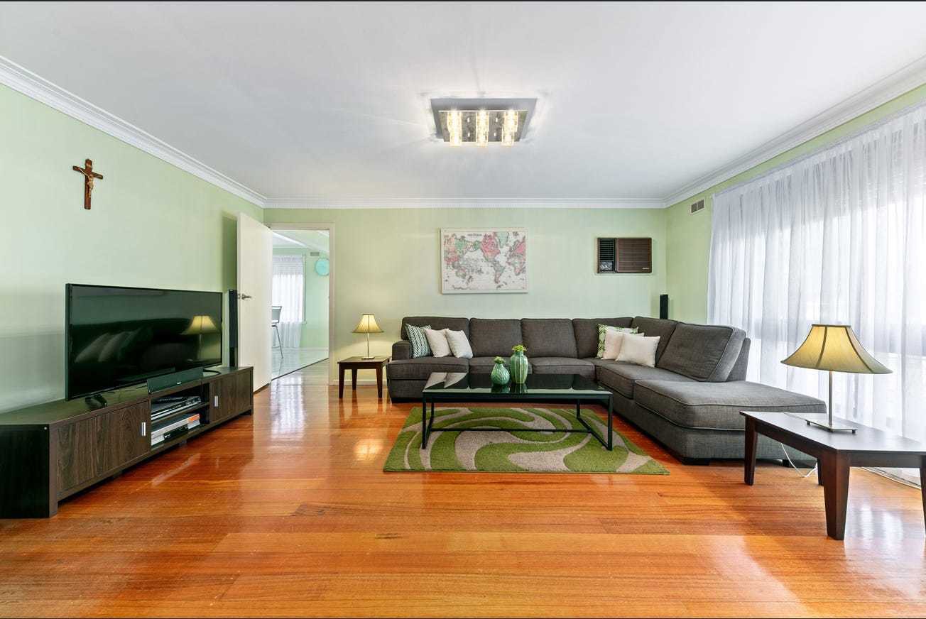 16 Meadowbank Drive, Sunshine North, VIC 3020, Sunshine North - Thumbnail 8