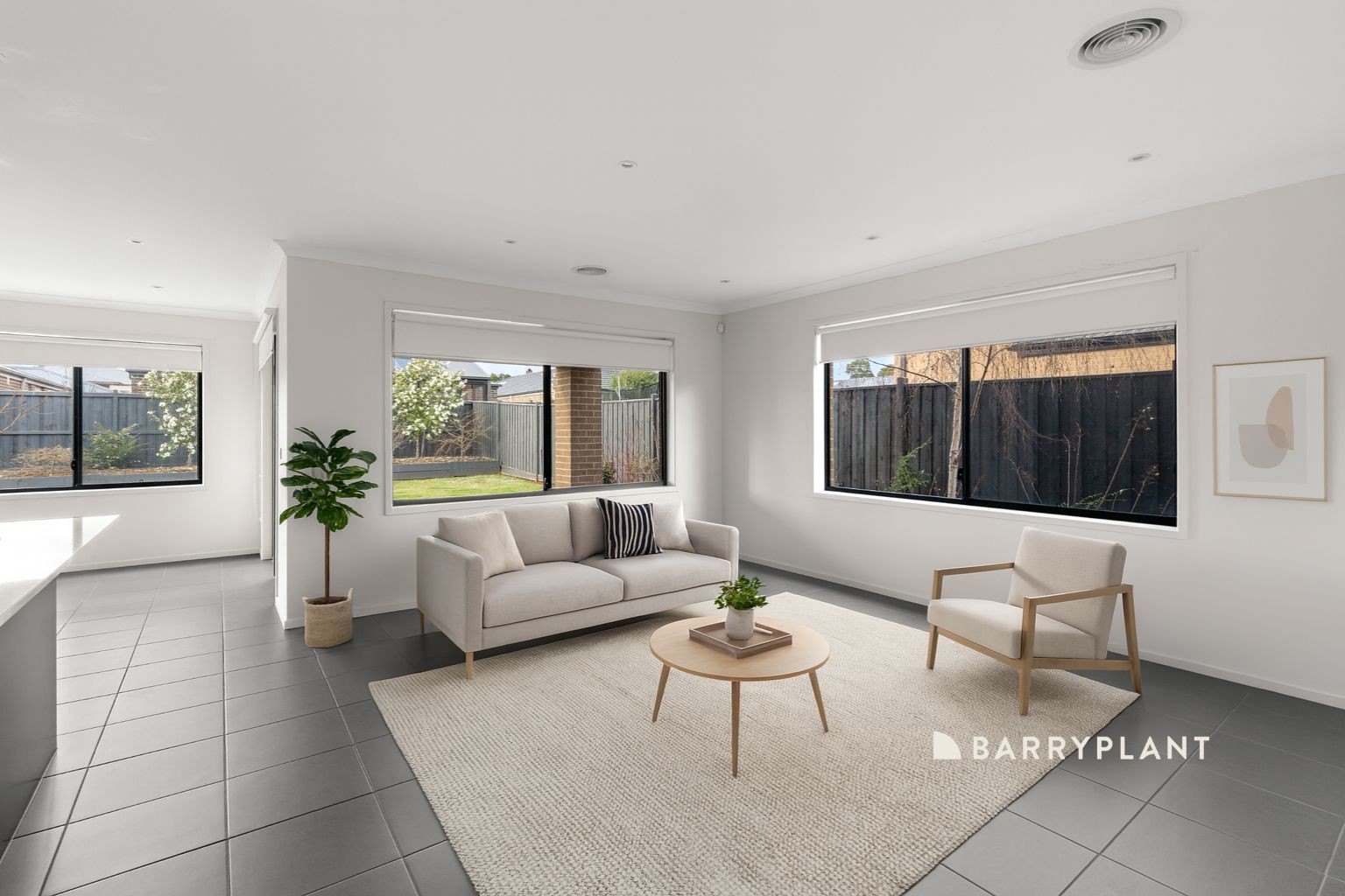 16 Meadowbrook Crescent, Warragul, VIC 3820, Warragul - Thumbnail 6