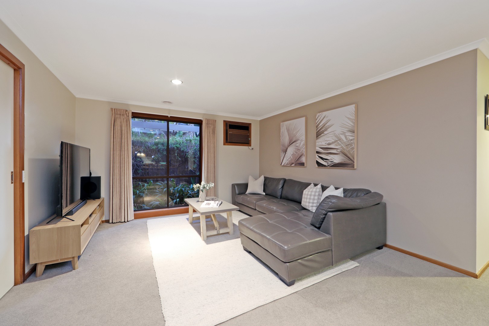 16 Meaghan Court, Rowville, VIC 3178, Rowville - Thumbnail 3