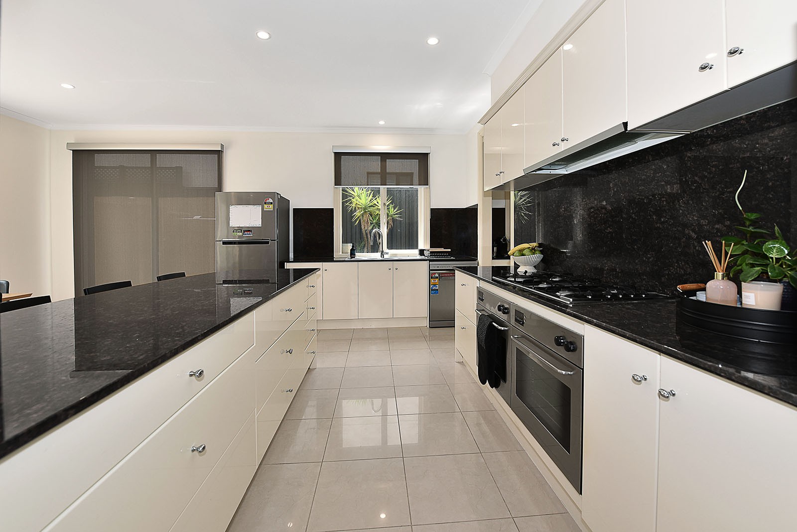 16 Merchiston Grove, Strathmore, VIC 3041, Strathmore - Thumbnail 6