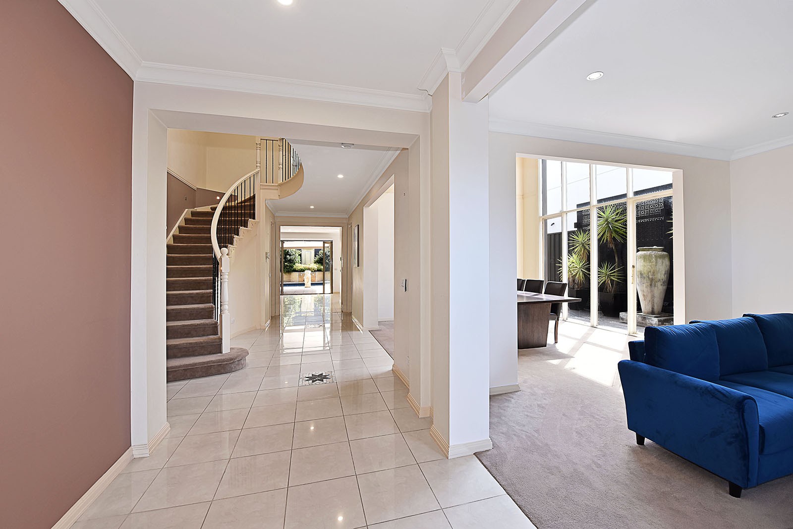 16 Merchiston Grove, Strathmore, VIC 3041 - Thumbnail 2 - 30/01/2026