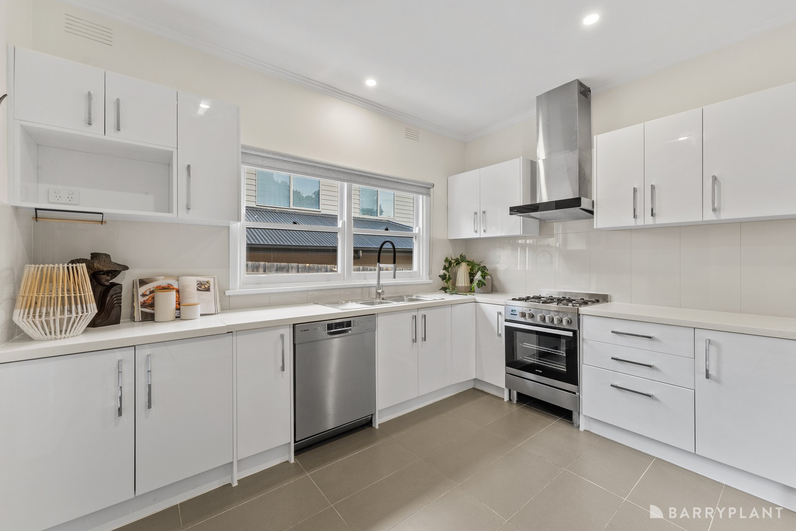 16 Merrilong Street, Ringwood East, VIC 3135, Ringwood East - Thumbnail 7