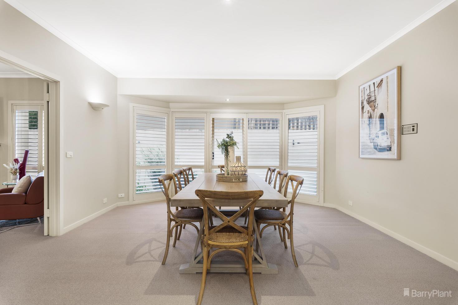 16 Monomeath Close, Doncaster East, VIC 3109, Doncaster East - Thumbnail 3