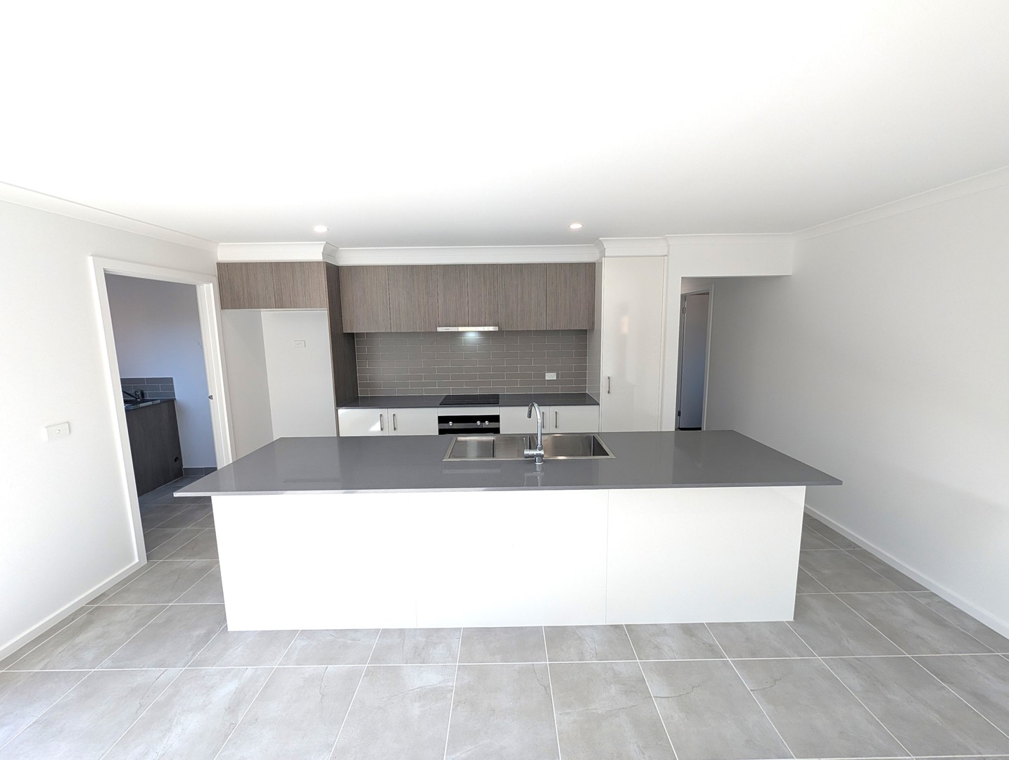 16 Montenegro Crescent, Mount Duneed, VIC 3217 - Thumbnail 1 - 22/04/2026