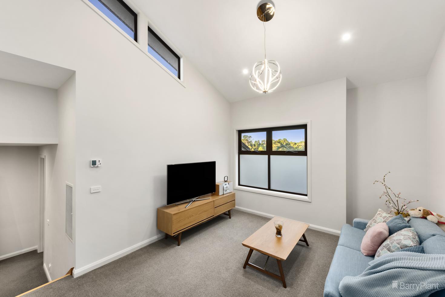 16 Montreal Drive, Doncaster East, VIC 3109, Doncaster East - Thumbnail 6