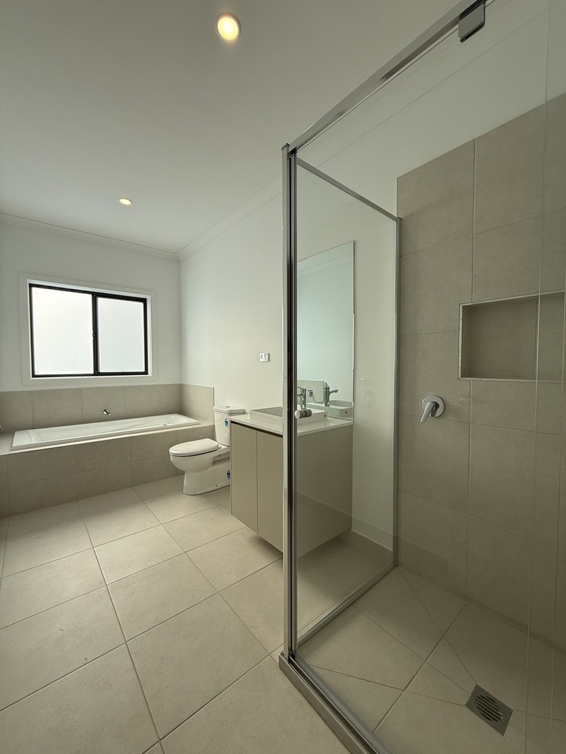 16 Mudlark Road, Tarneit, VIC 3029, Tarneit - Thumbnail 4