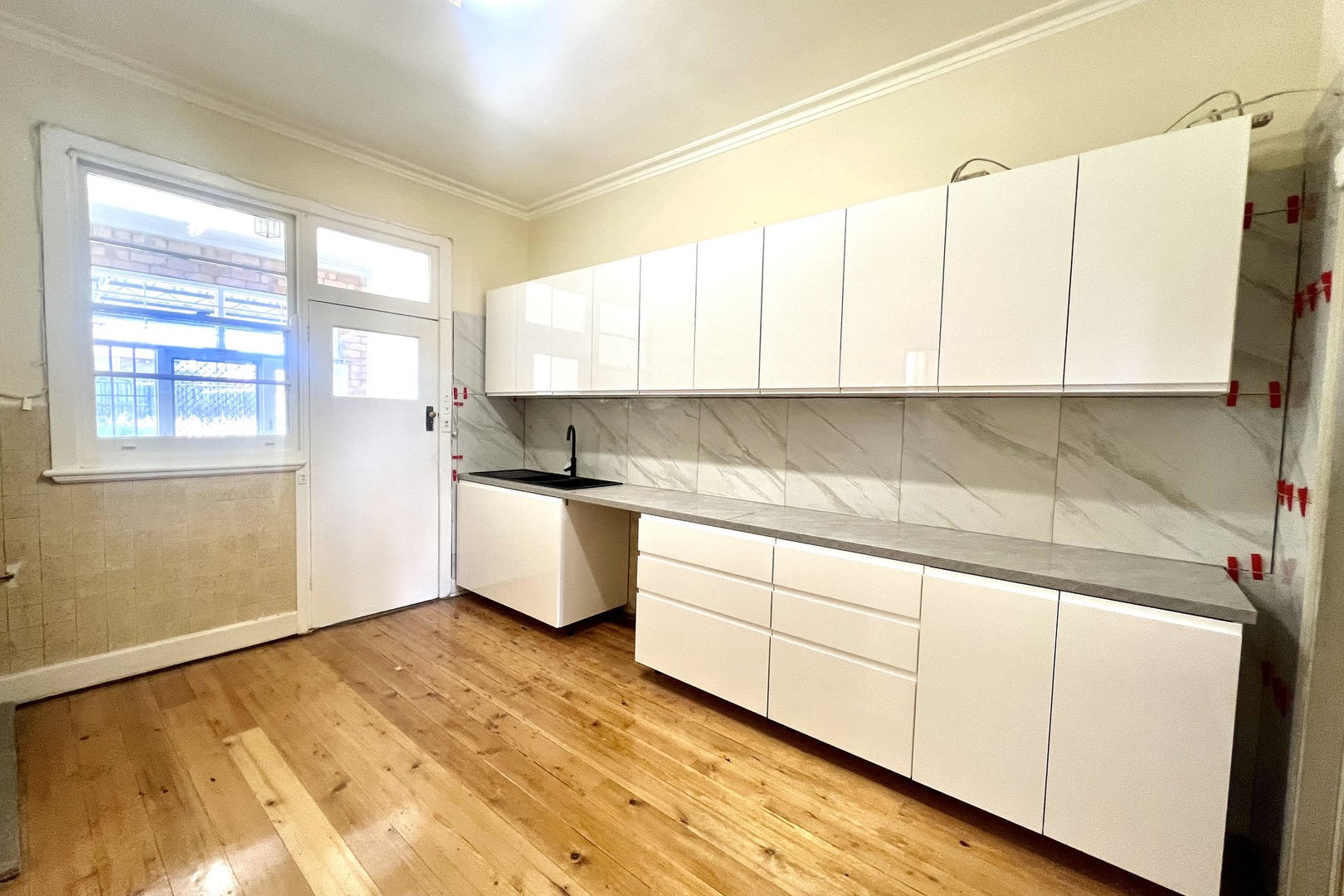 16 Nairn Avenue, Ascot Vale, VIC 3032, Ascot Vale - Thumbnail 2