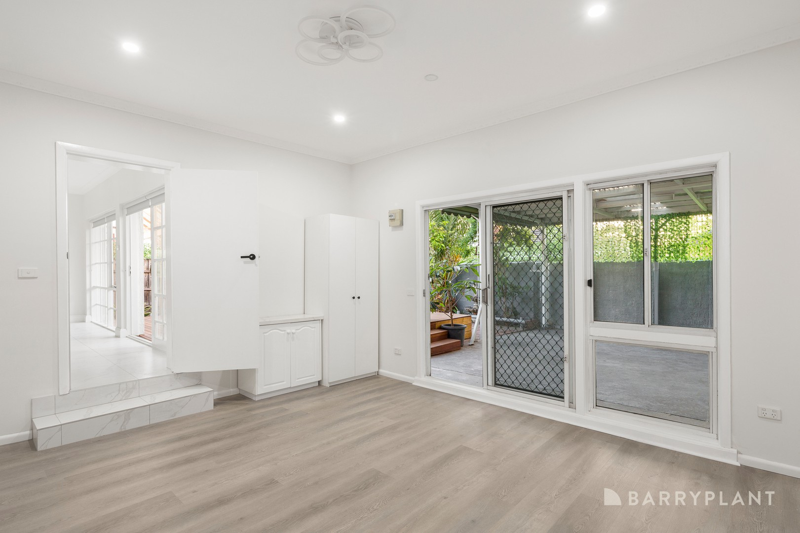 16 Nepean Highway, Brighton, VIC 3186, Brighton - Thumbnail 5