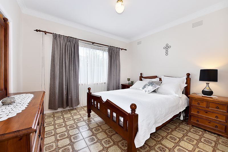 16 Newman Street, Niddrie, VIC 3042, Niddrie - Thumbnail 6