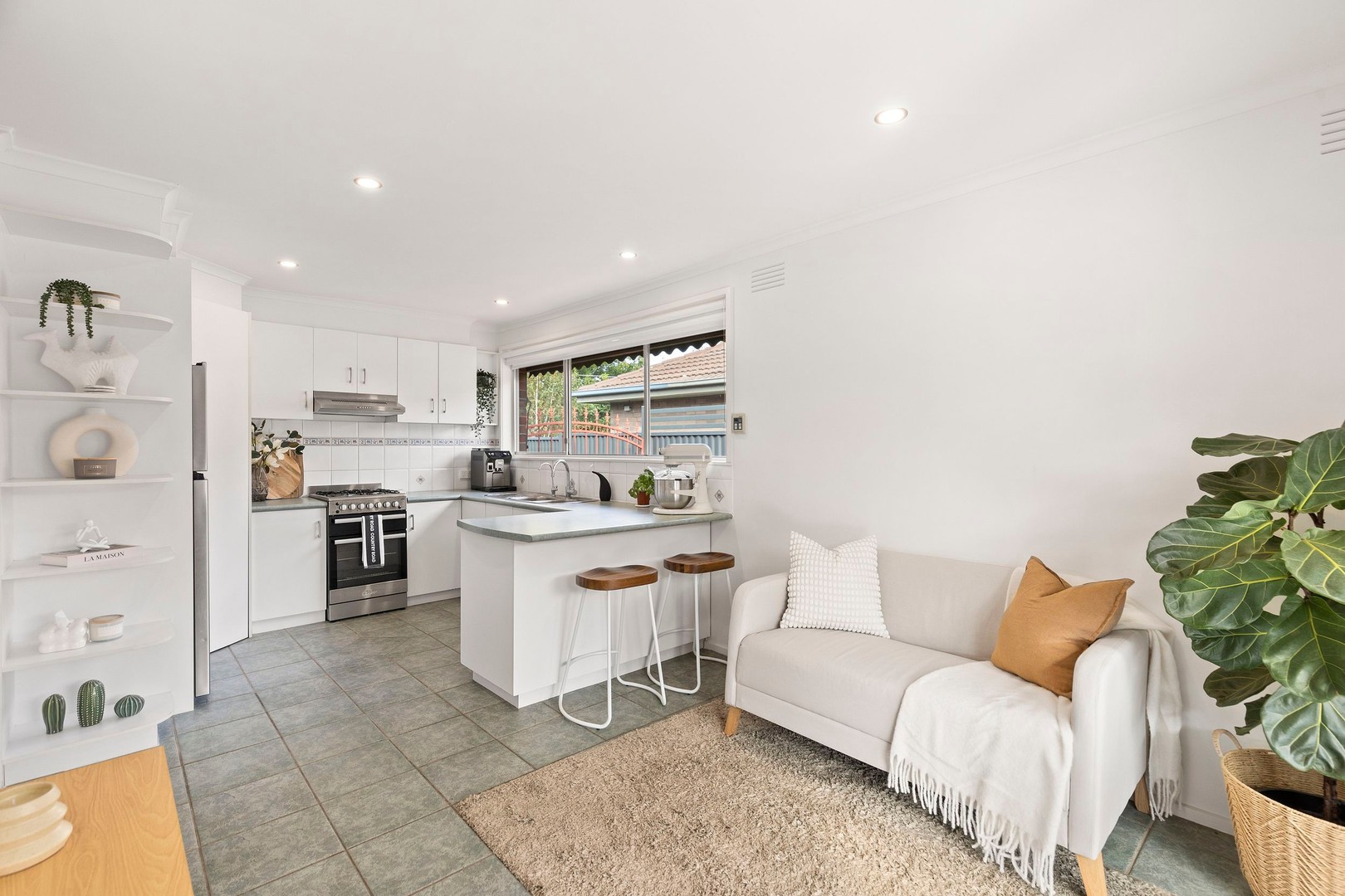 16 Noga Avenue, Keilor East, VIC 3033, Keilor East - Thumbnail 4