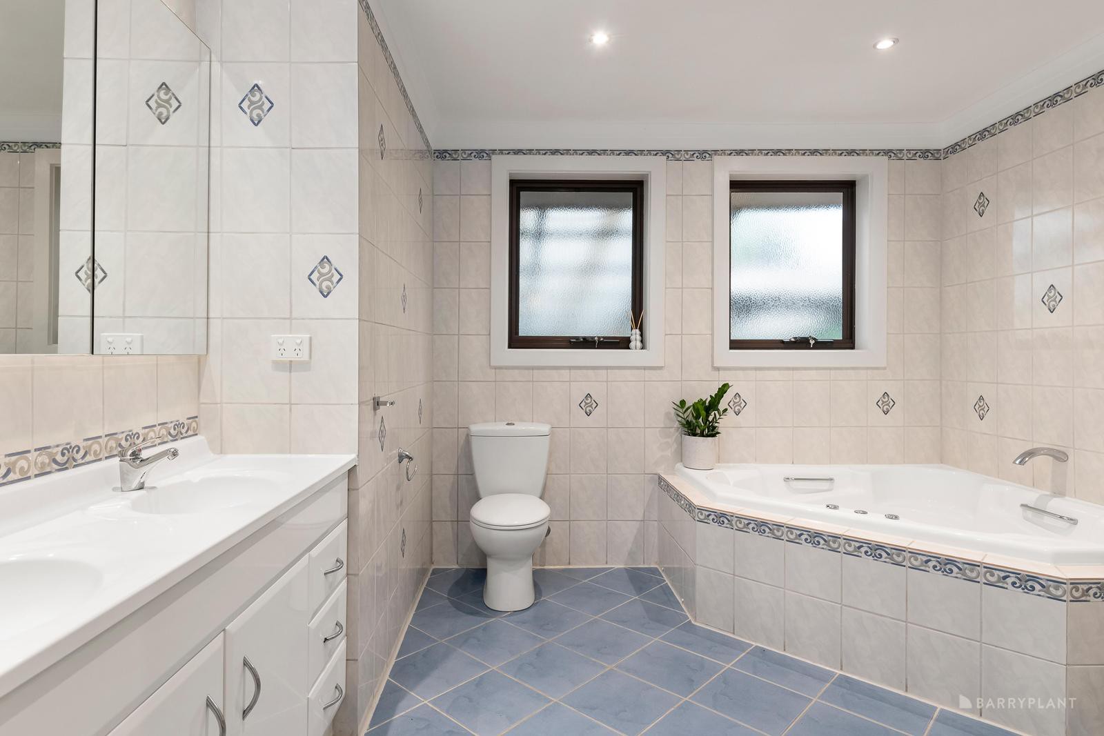 16 Nundah Drive, Eltham, VIC 3095, Eltham - Thumbnail 7