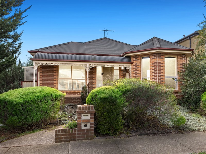 16 Odonnell Drive, Caroline Springs, VIC 3023 - Image - 03/06/2025