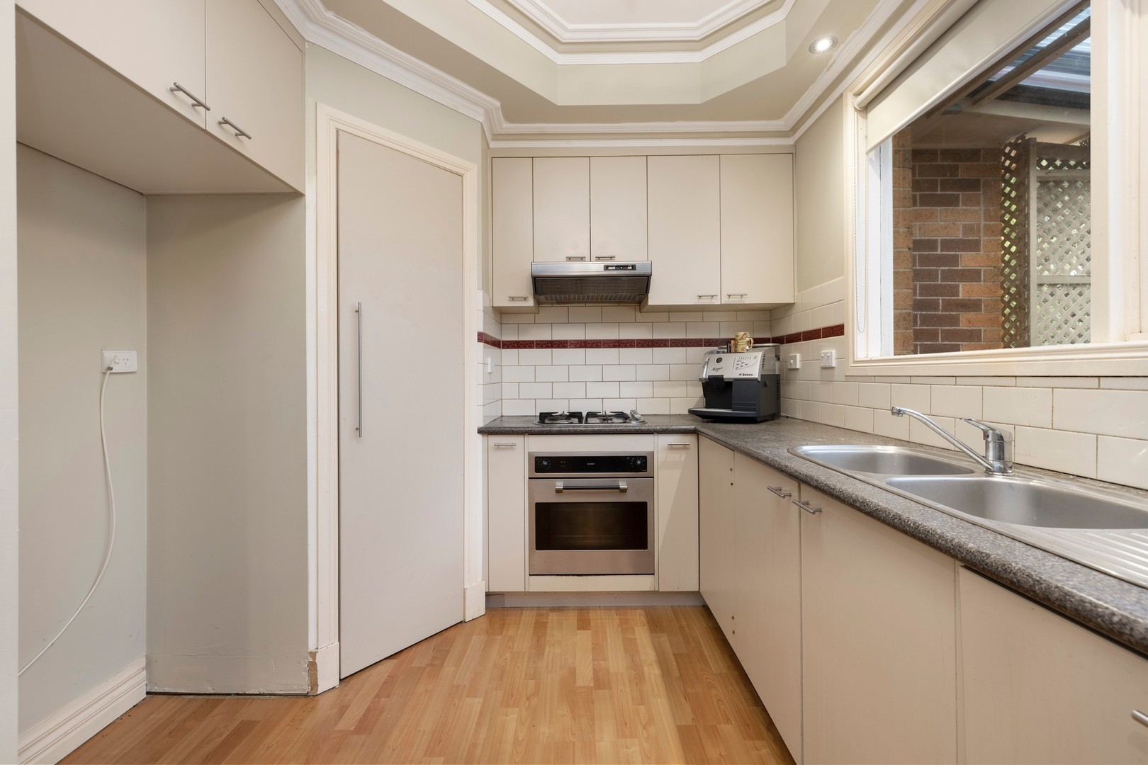 16 Odonnell Drive, Caroline Springs, VIC 3023 - Thumbnail 2 - 03/06/2025