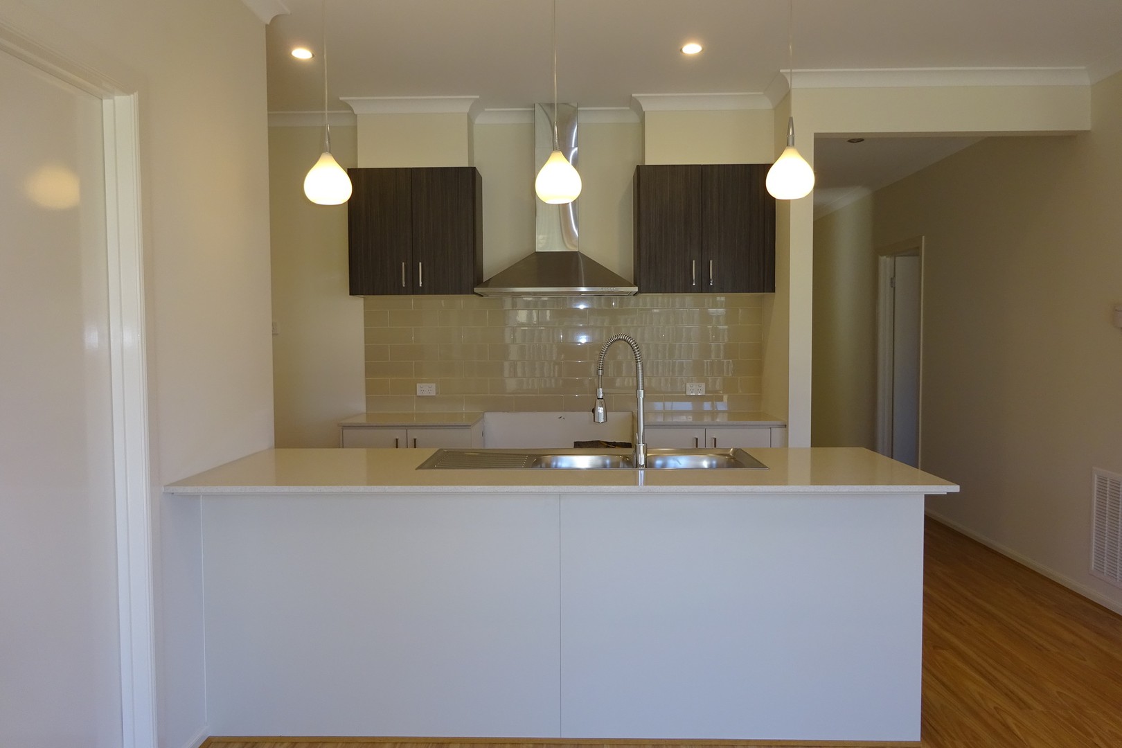 16 Ortakoy Street, Craigieburn, VIC 3064, Craigieburn - Thumbnail 2