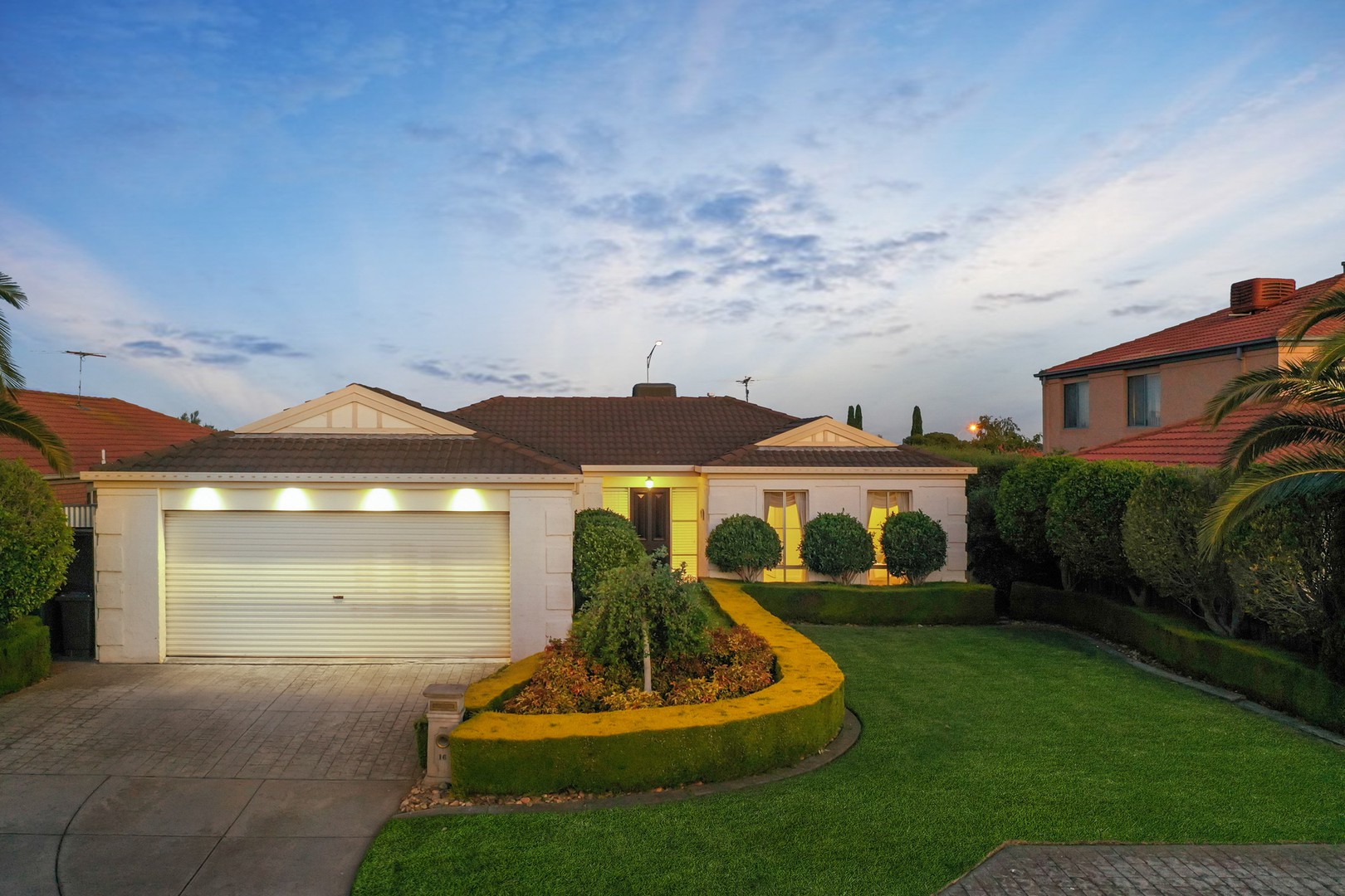 4 Glenview Place, TAMWORTH NSW 2340