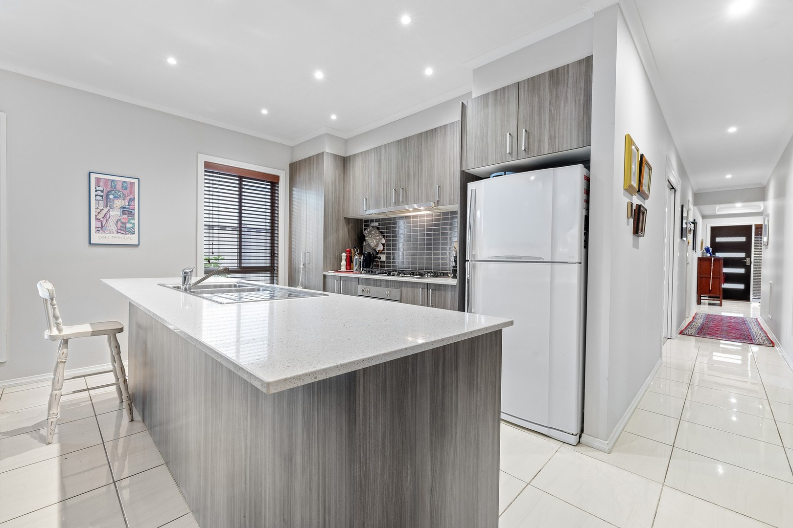 16 Palmer Avenue, Point Cook, VIC 3030, Point Cook - Thumbnail 5