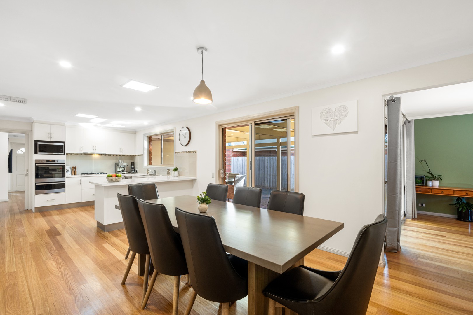 16 Param Street, Grovedale, VIC 3216, Grovedale - Thumbnail 3