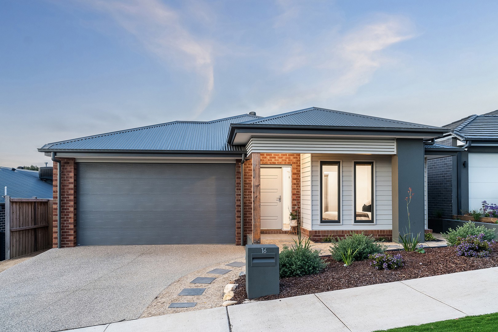 16 Parer Way, Wandana Heights, VIC 3216, Wandana Heights - Thumbnail 2
