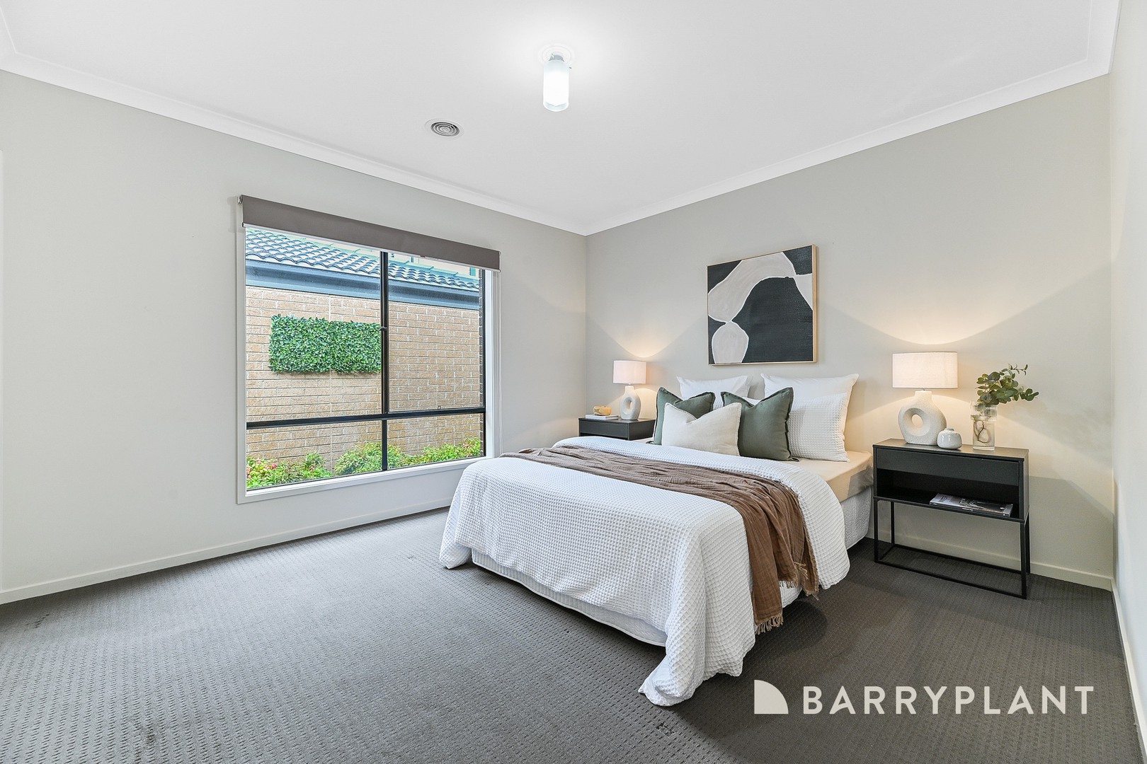 16 Pasture Circuit, Clyde North, VIC 3978, Clyde North - Thumbnail 3