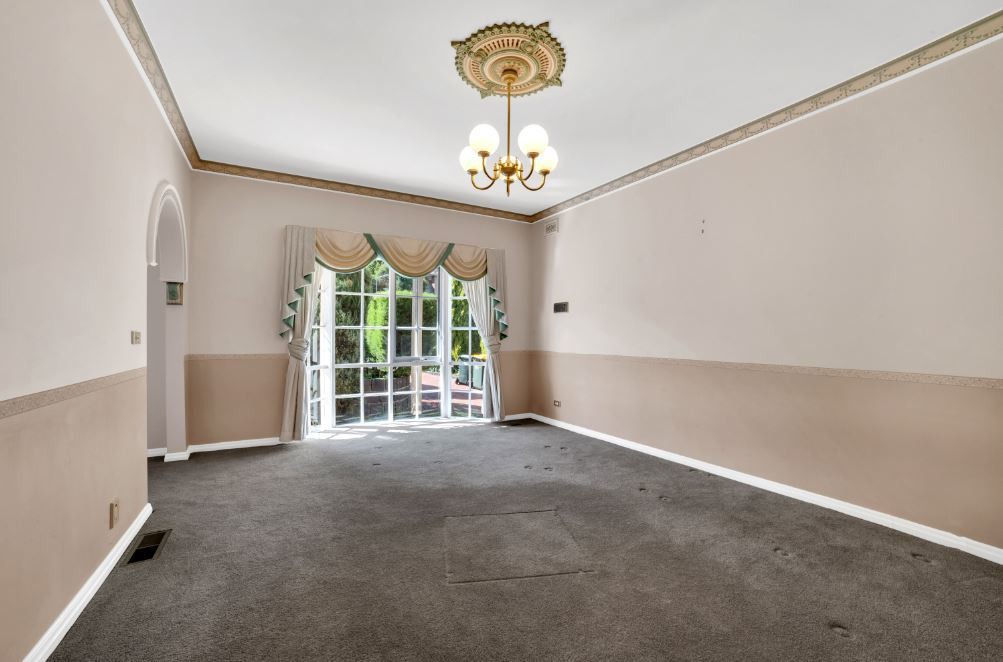 16 Pelham Drive, Vermont South, VIC 3133 - Thumbnail 2 - 04/08/2026