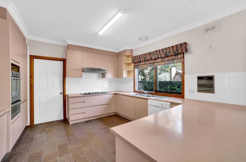 16 Pelham Drive, Vermont South, VIC 3133, Vermont South - Thumbnail 5