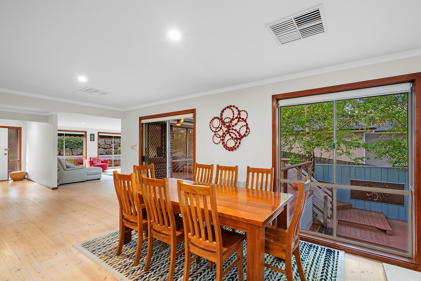16 Penola Drive, Seville, VIC 3139, Seville - Thumbnail 4