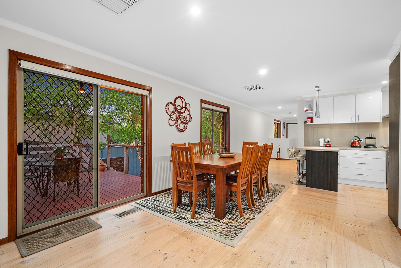 16 Penola Drive, Seville, VIC 3139, Seville - Thumbnail 5
