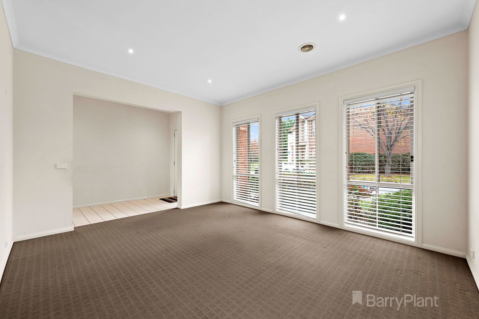 16 Penrose Drive, Narre Warren South, VIC 3805, Narre Warren South - Thumbnail 3