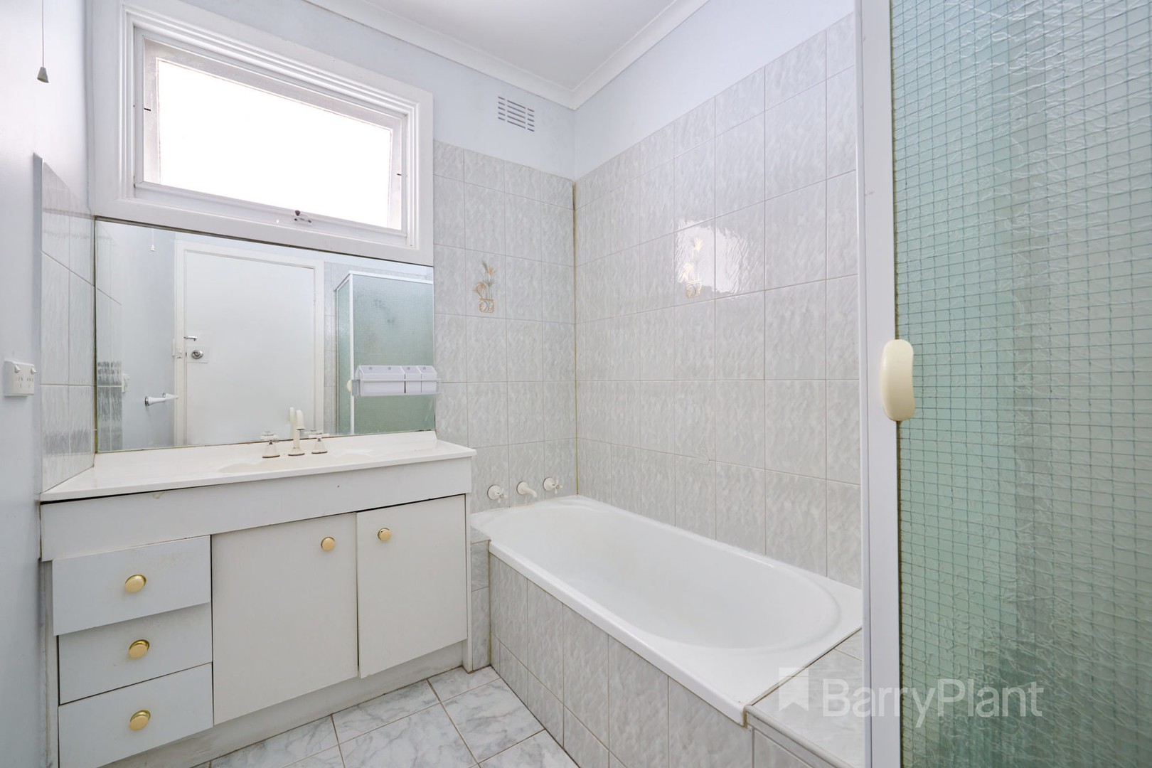 16 Percy Street, Noble Park, VIC 3174, Noble Park - Thumbnail 4
