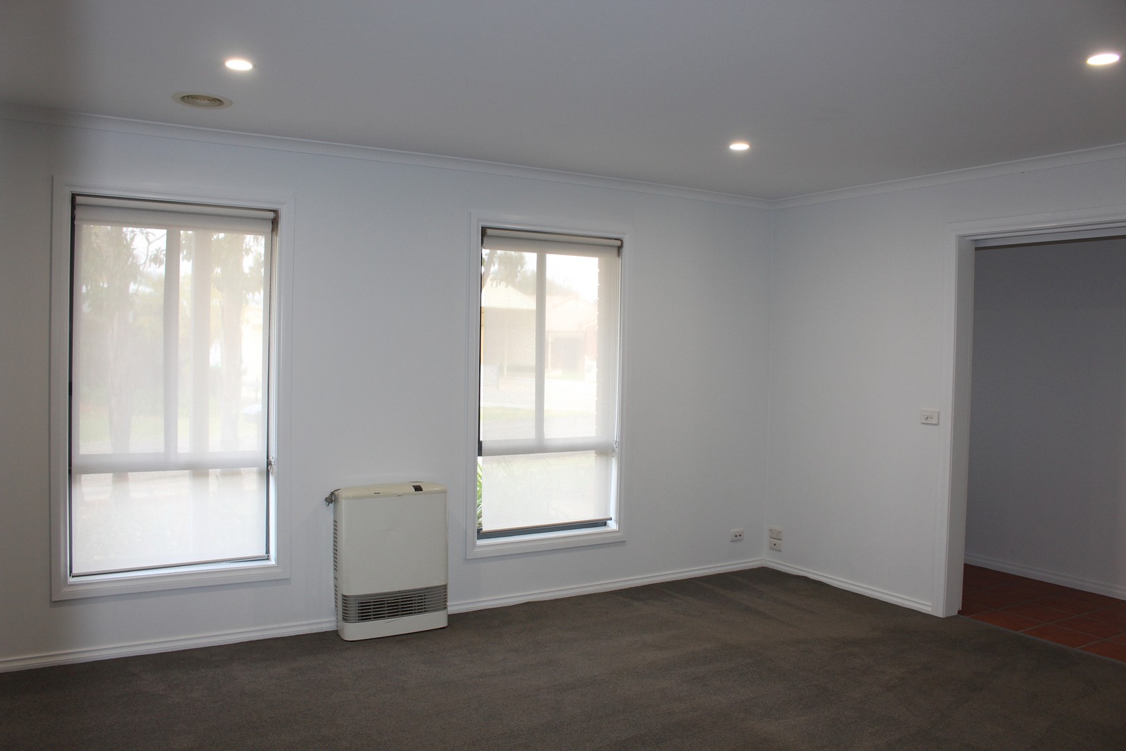 16 Pevensey Grove, Mildura, VIC 3500, Mildura - Thumbnail 2
