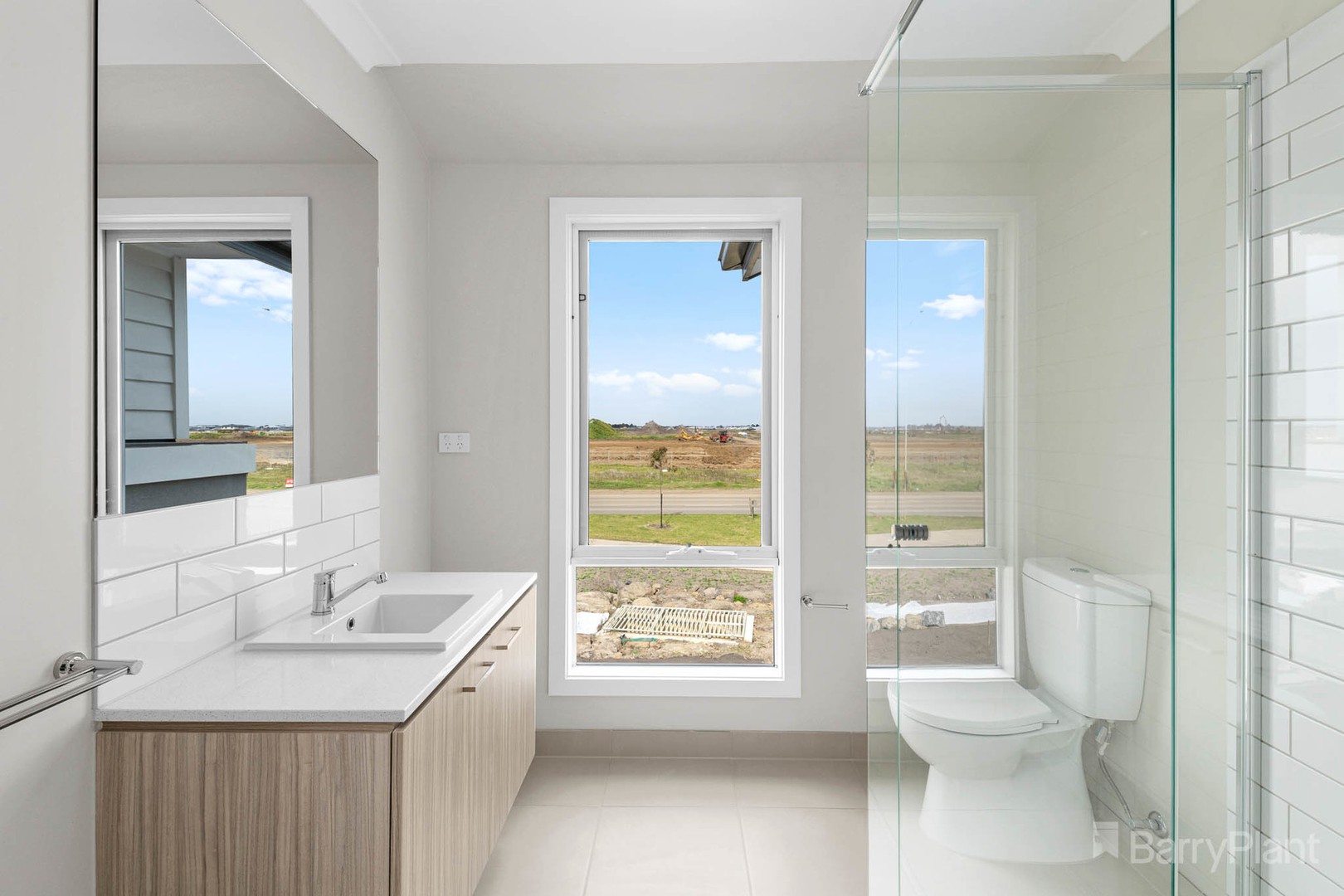 16 Pewter Walk, Clyde North, VIC 3978, Clyde North - Thumbnail 3