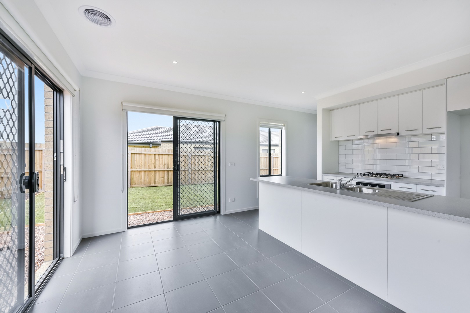 16 Plough Drive, Curlewis, VIC 3222, Curlewis - Thumbnail 2