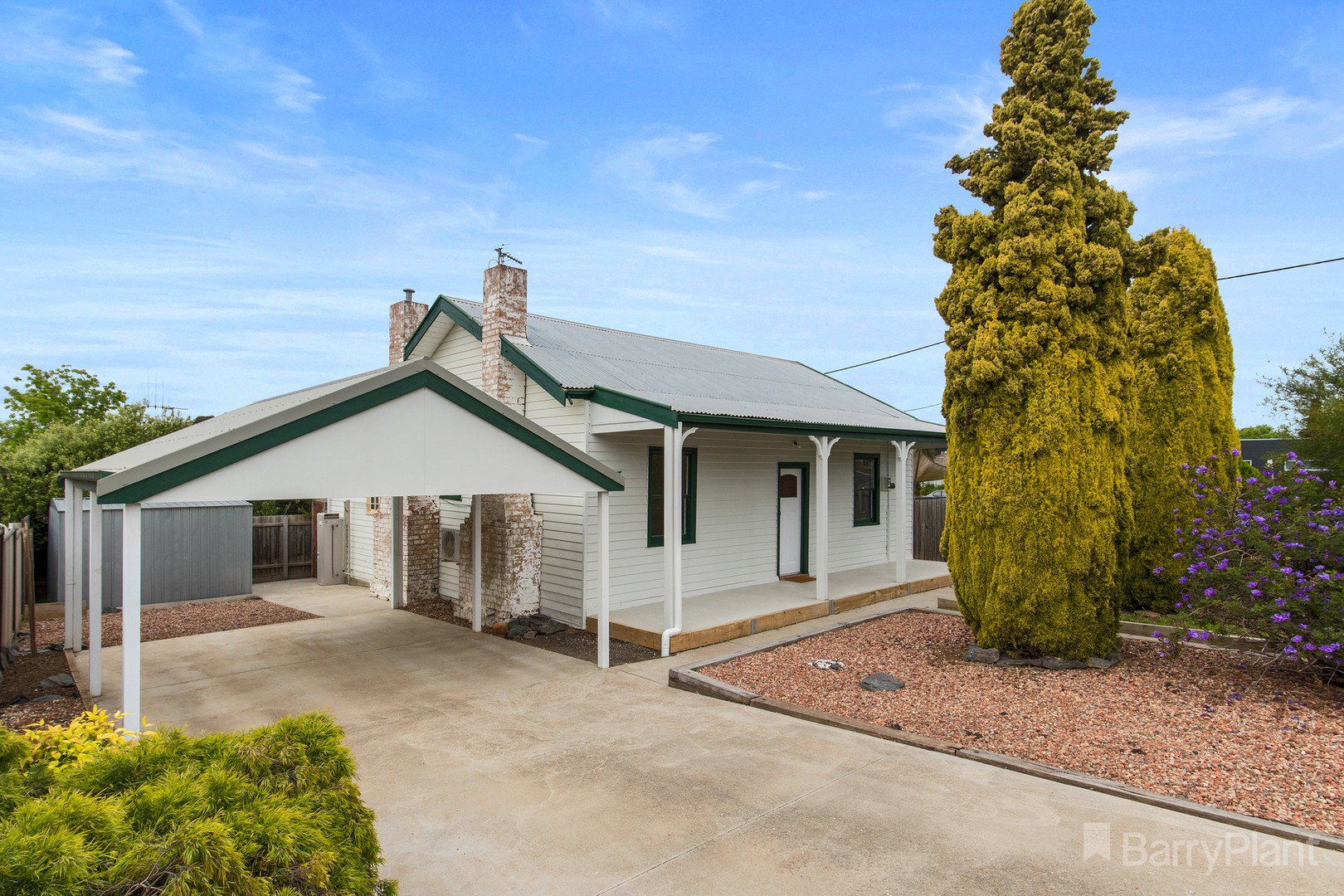 16 Prouses Road, North Bendigo, VIC 3550 - Thumbnail 2 - 25/10/2021