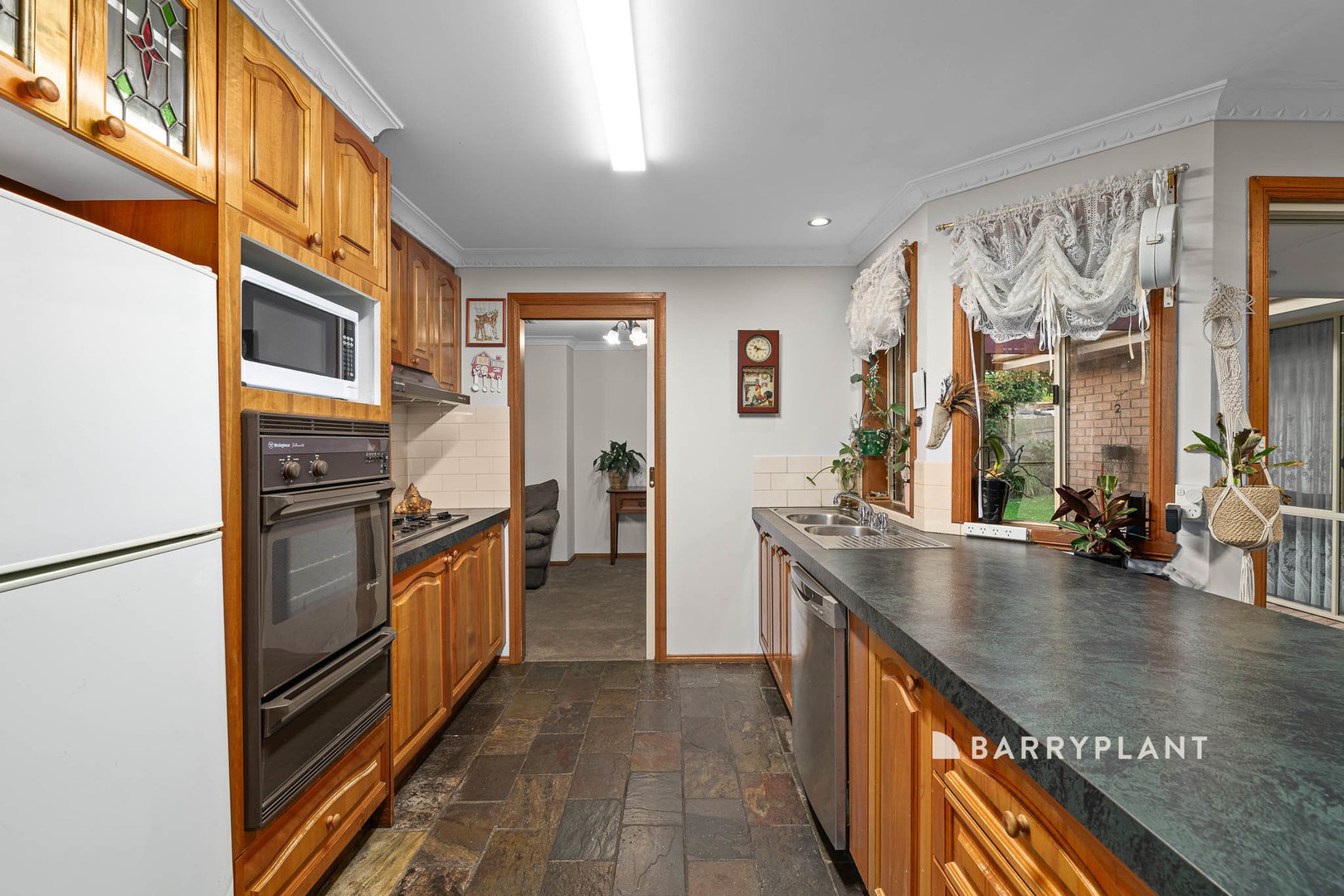 16 Quartz Place, Narre Warren North, VIC 3804, Narre Warren North - Thumbnail 8